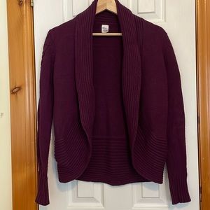 Cropped sweater cardigan.